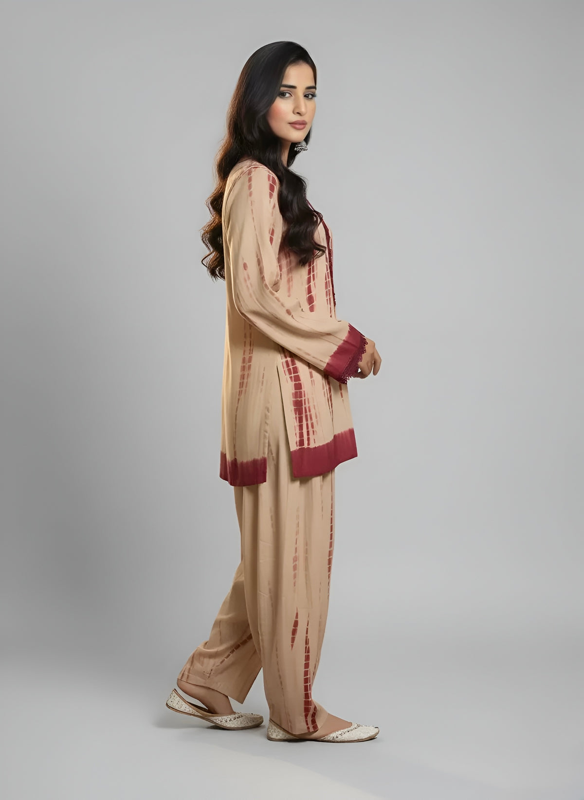 Naira 2pc