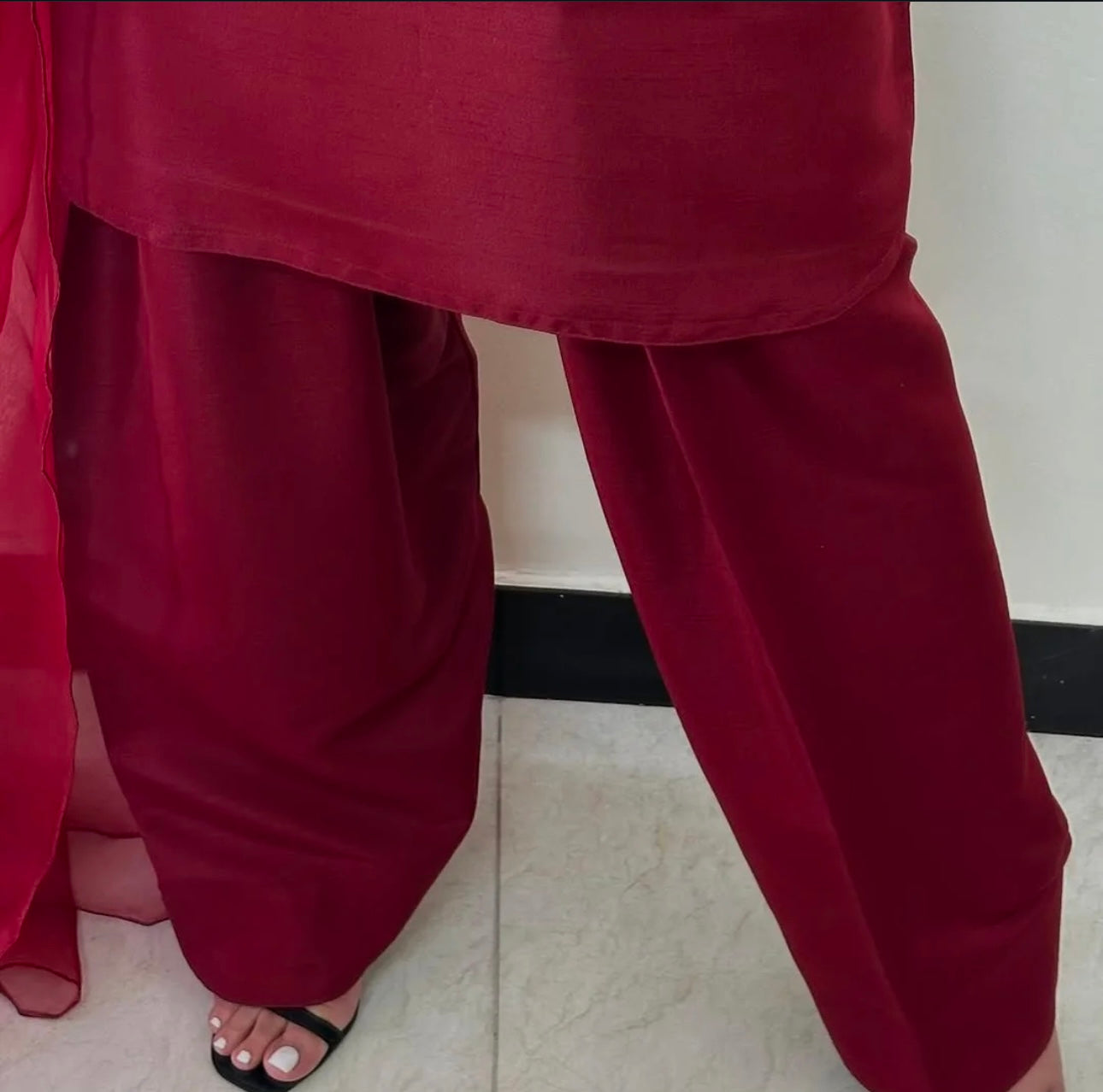 Varda (Farshi Shalwar )