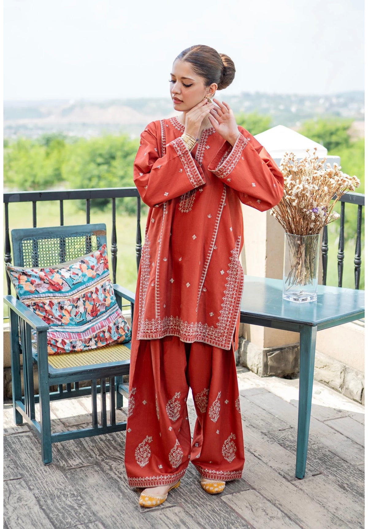 Mehreen 2PC