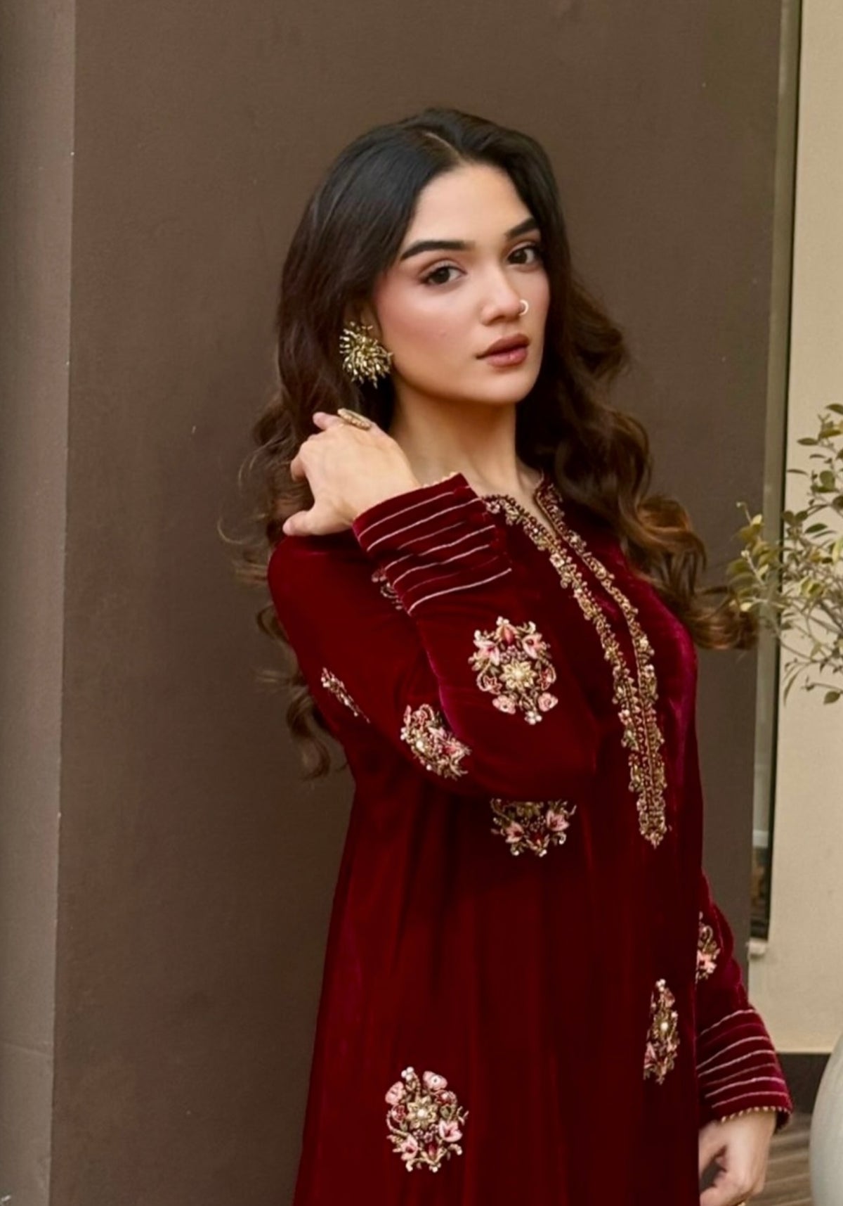 Diya Velvet 2PC