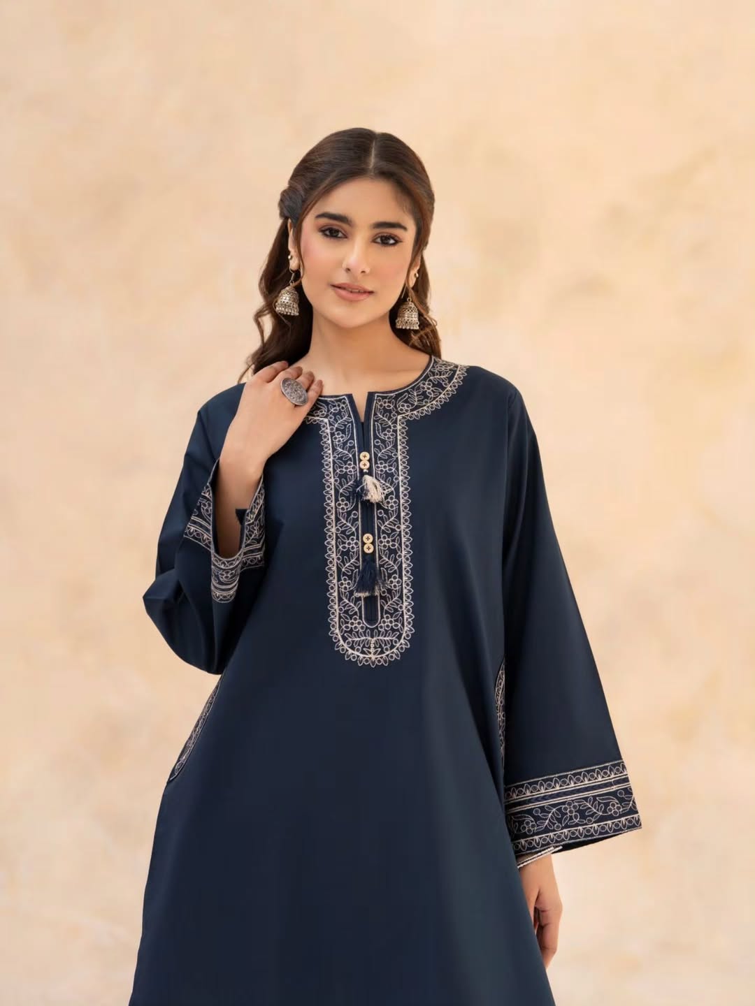 Maira 2Pc