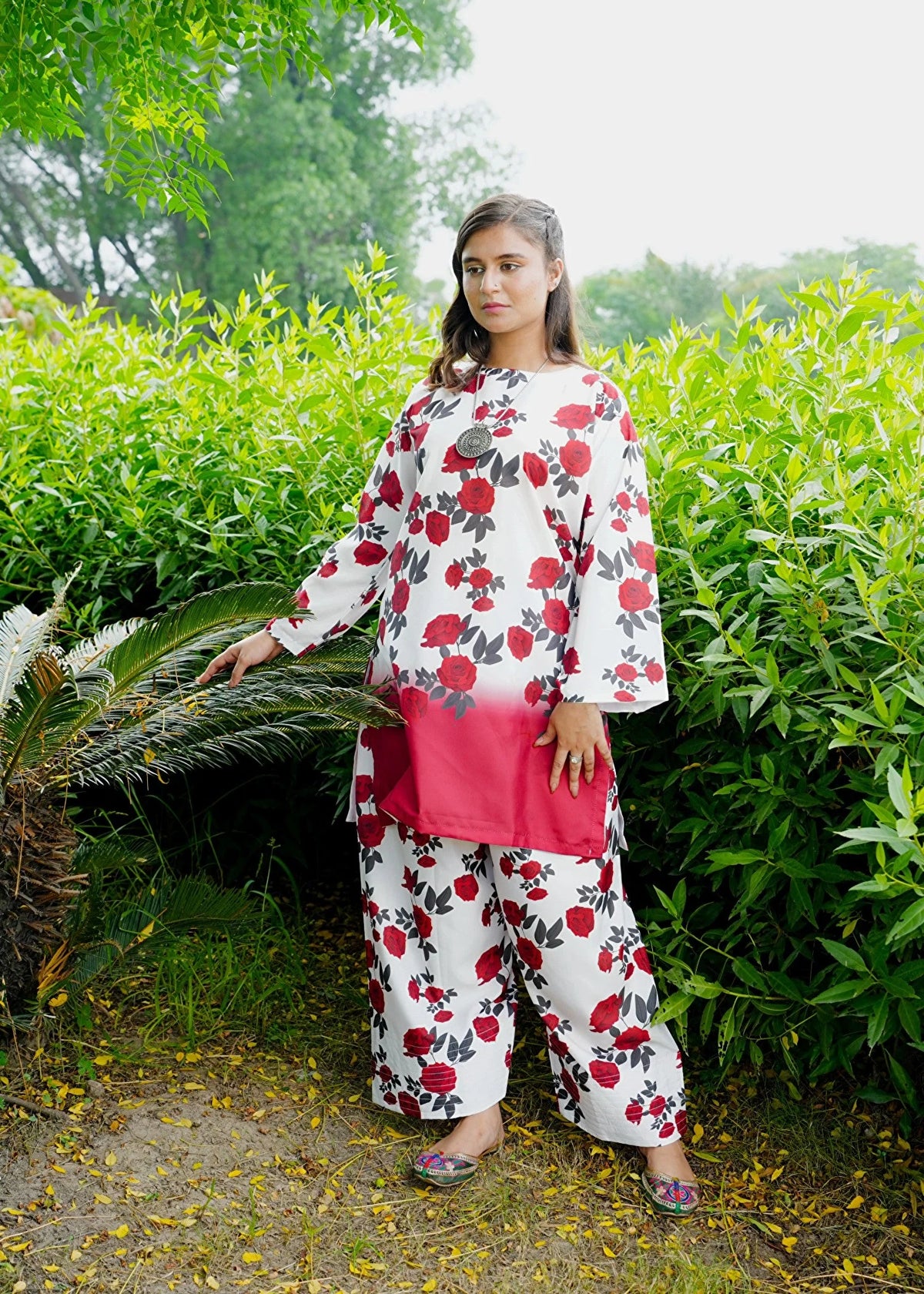 Gulabo 2pc